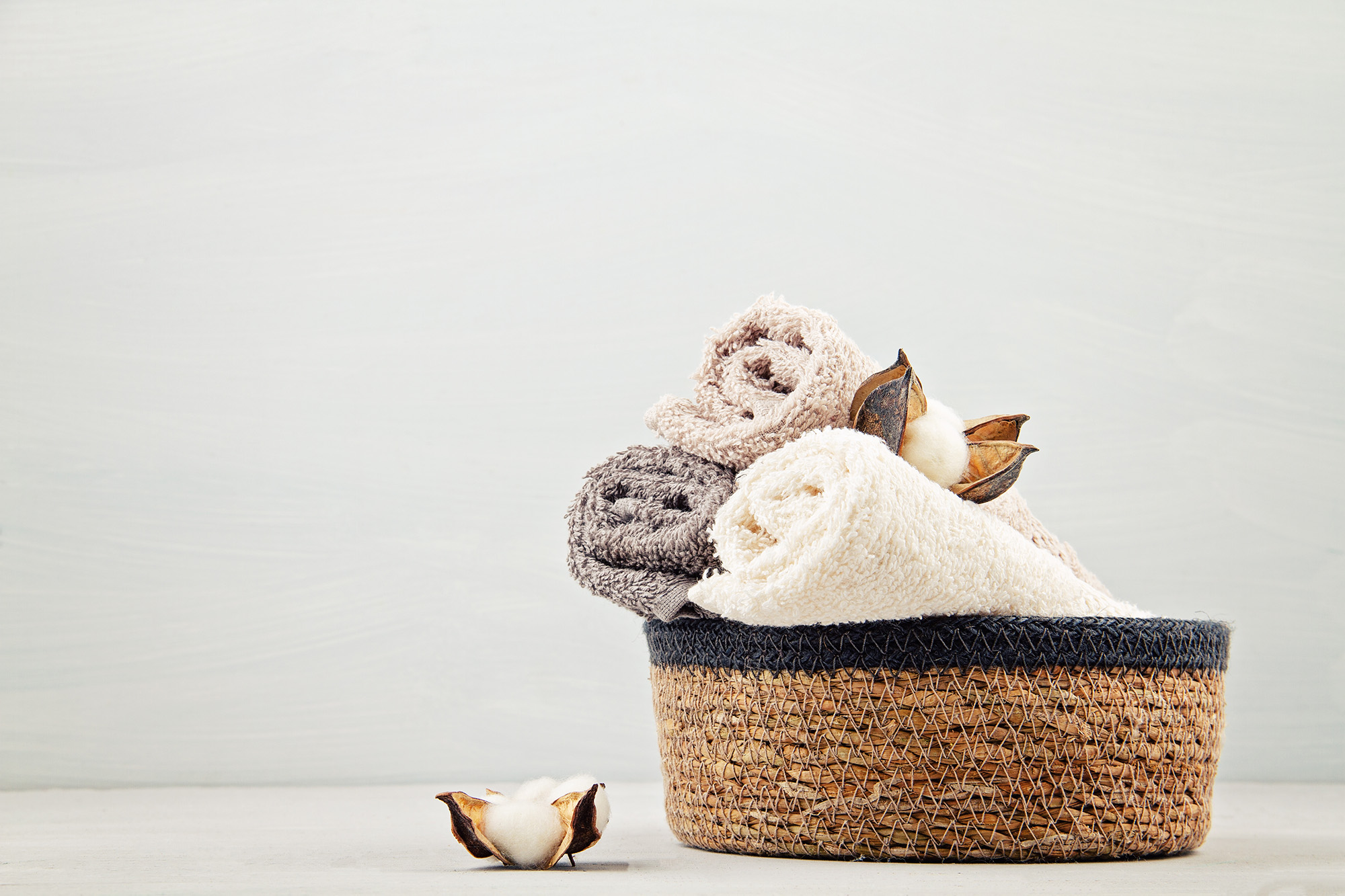 Quarto ou banheiro: qual melhor lugar para guardar as toalhas?